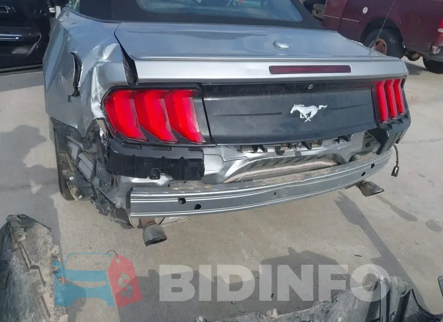1FATP8UH8M5122787 Photo# 6