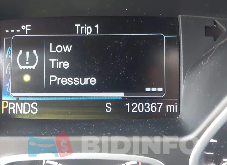 1FMCU9J92FUB27607 Photo# 7
