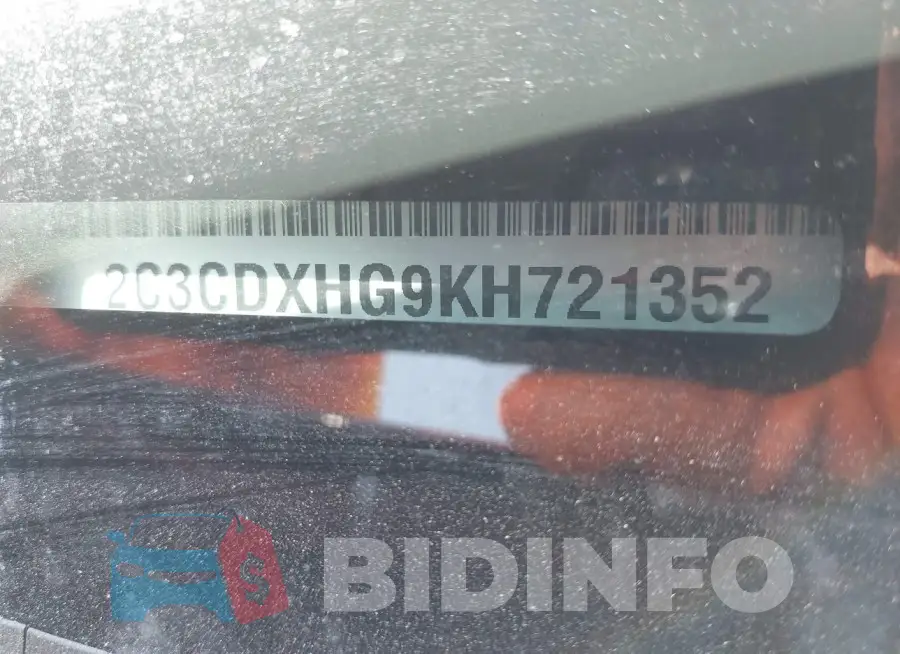 2C3CDXHG9KH721352 Photo# 9