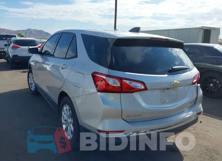 3GNAXHEV8JS511640 Photo# 3