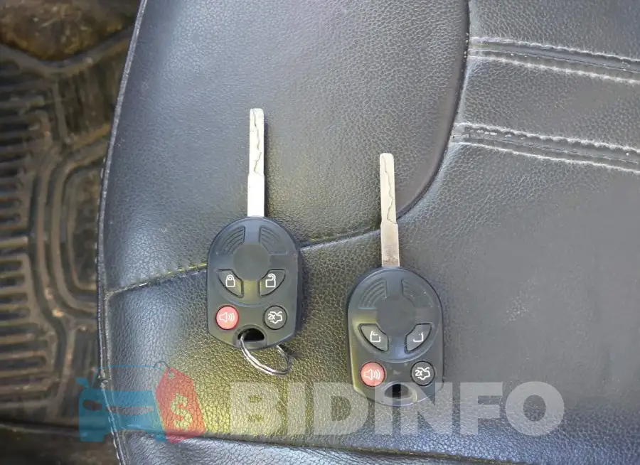 1FADP3F22EL182805 Photo# 11