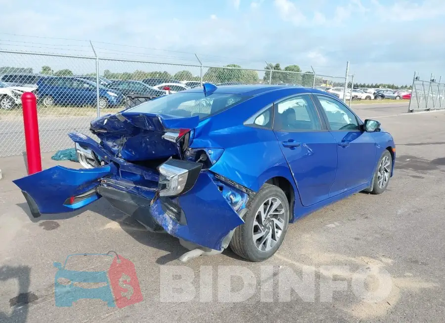 19XFC2F72HE013210 Photo# 4