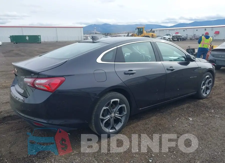 1G1ZD5STXNF162425 Photo# 4
