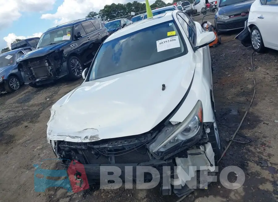 JN1BV7AP1FM332189 Photo# 13