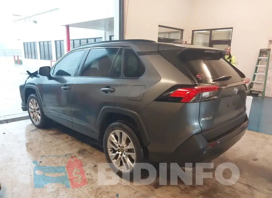 2T3C1RFV9NC178320 Photo# 3