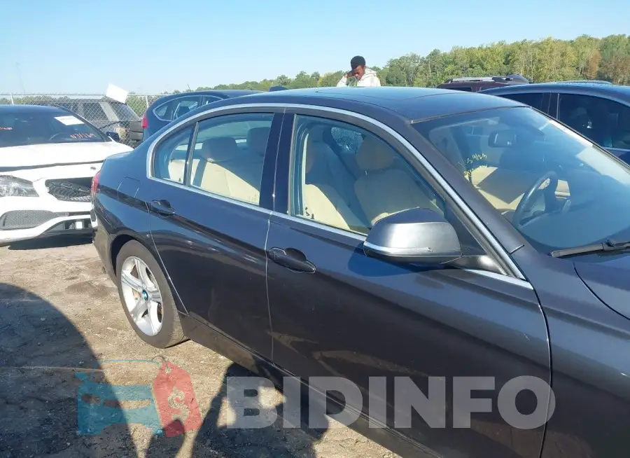 WBA3A5G5XFNP35098 Photo# 13