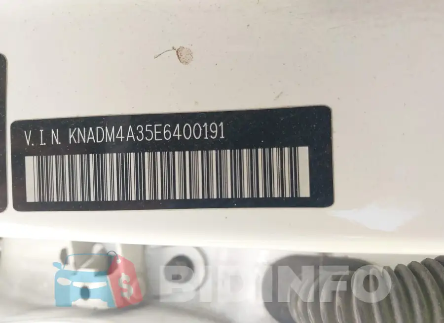 KNADM4A35E6400191 Photo# 9