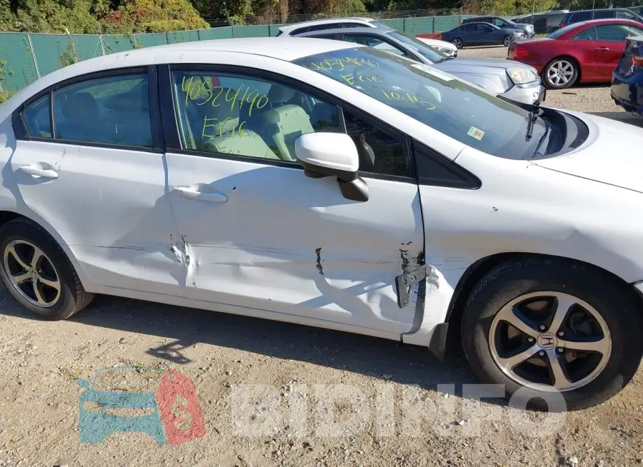 19XFB2F71FE024800 Photo# 6
