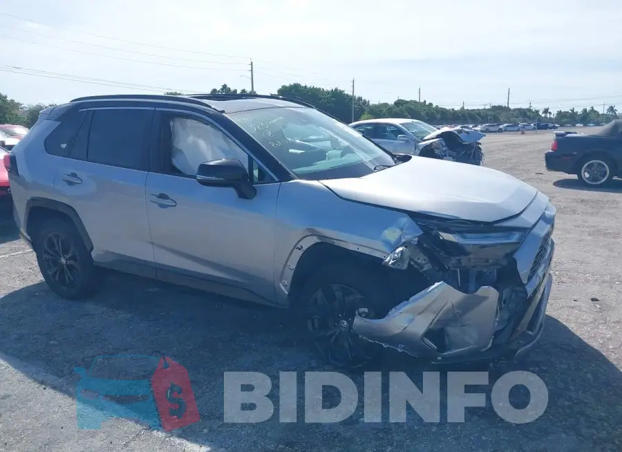 4T3E6RFV1PU114574 Photo# 1