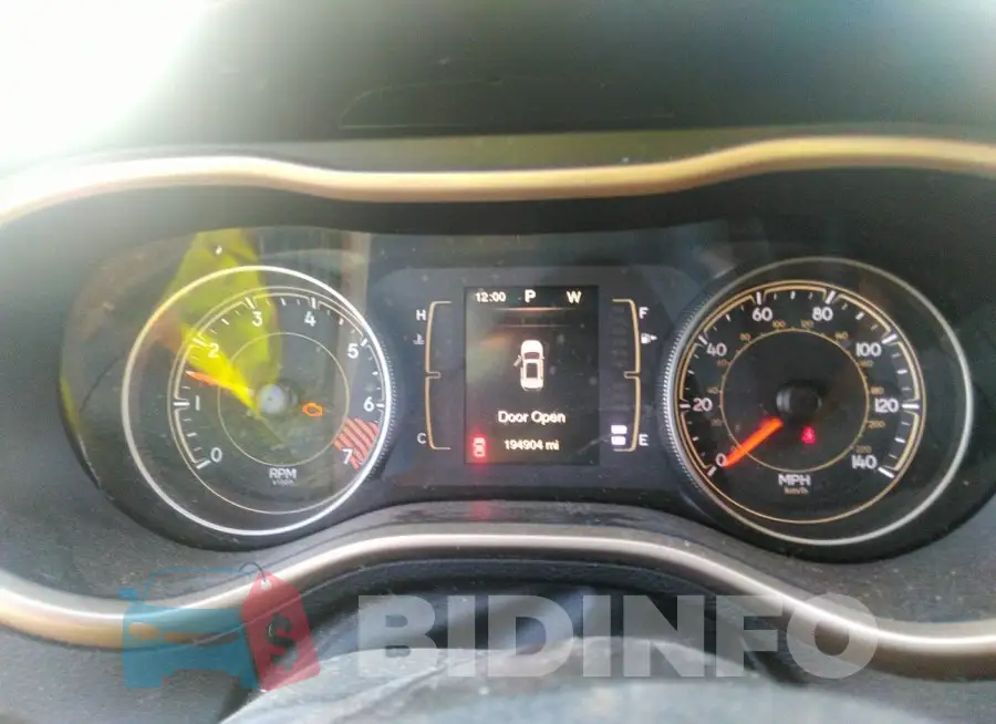 1C4PJMCB2FW775177 Photo# 15