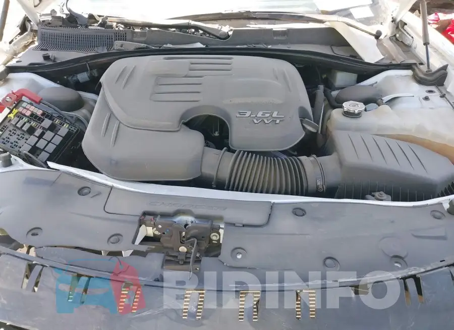 2C3CDXBG7NH210834 Photo# 10