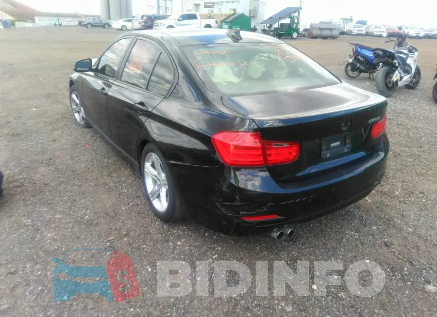 WBA3A5G53FNS84273 Photo# 3