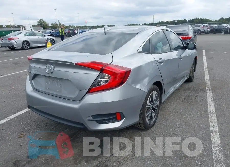 19XFC1F72GE210984 Photo# 4