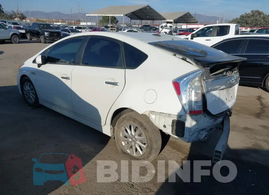 JTDKN3DP6E3061815 Photo# 3