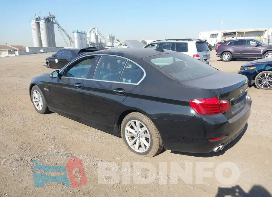 WBA5A7C53FD627468 Photo# 3