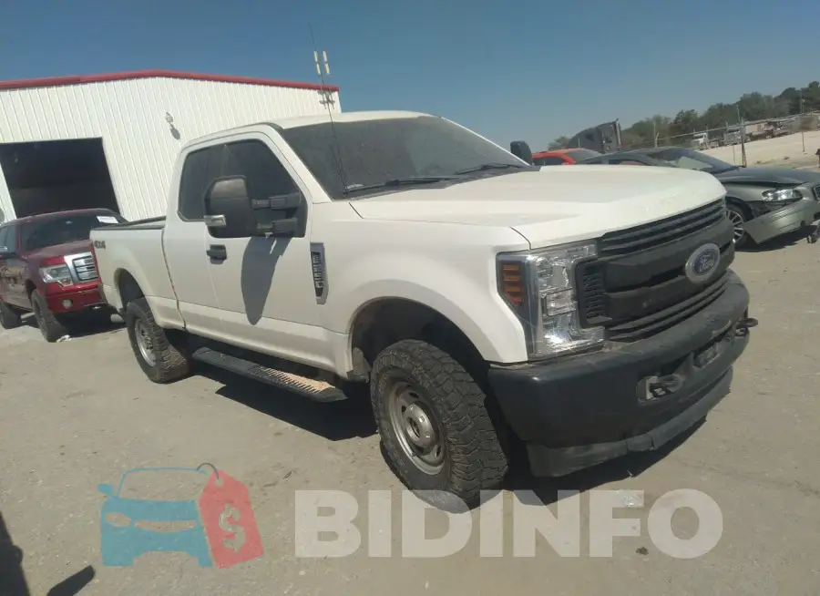 1FT7X2B64KEE68357 Photo# 1