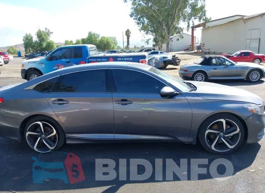 1HGCV1F33KA109444 Photo# 13