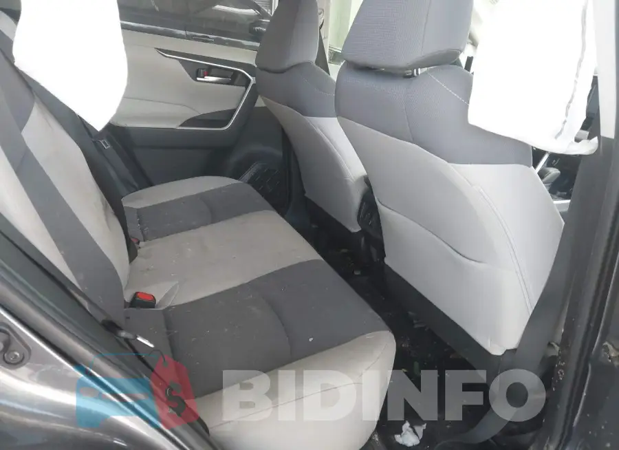 JTMW1RFV5KD040102 Photo# 8
