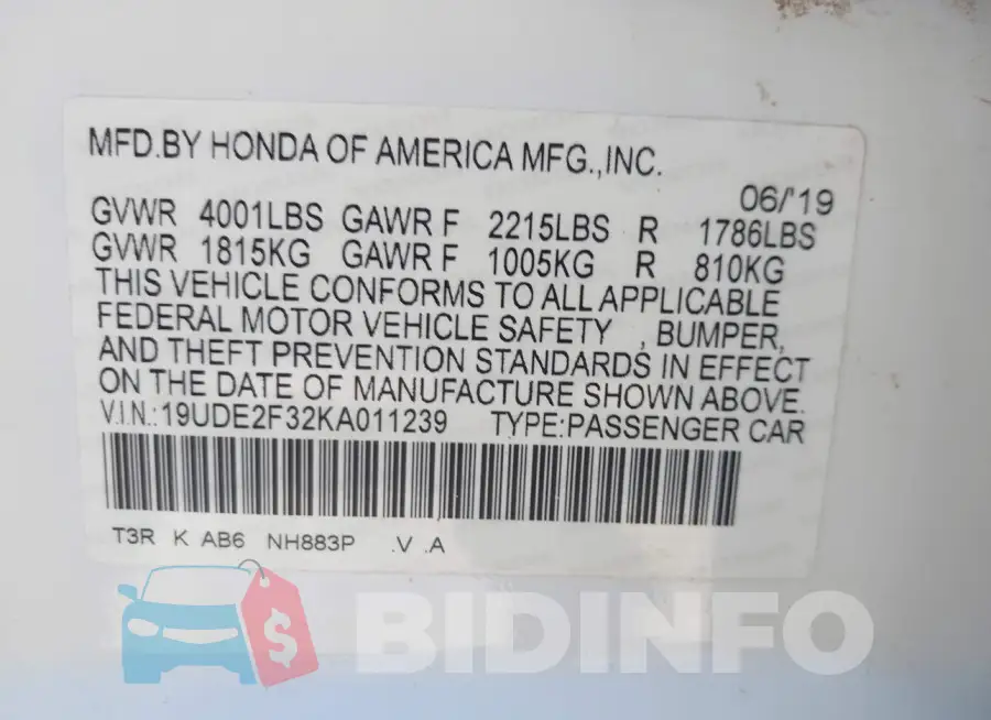 19UDE2F32KA011239 Photo# 9