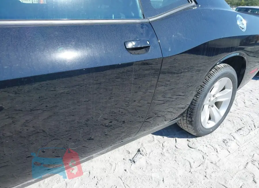 2C3CDZAG4PH553648 Photo# 6