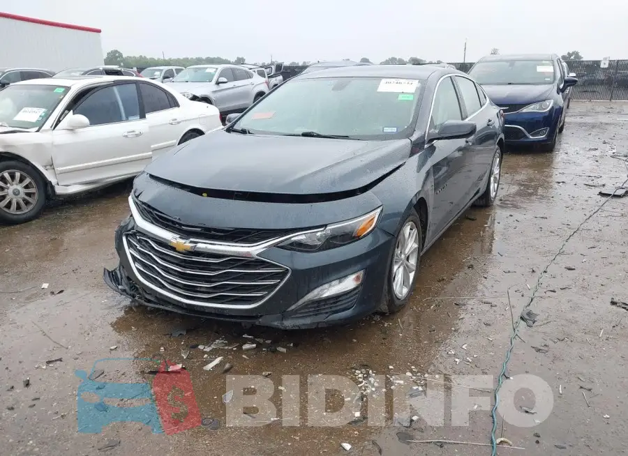 1G1ZD5ST8LF082070 Photo# 2