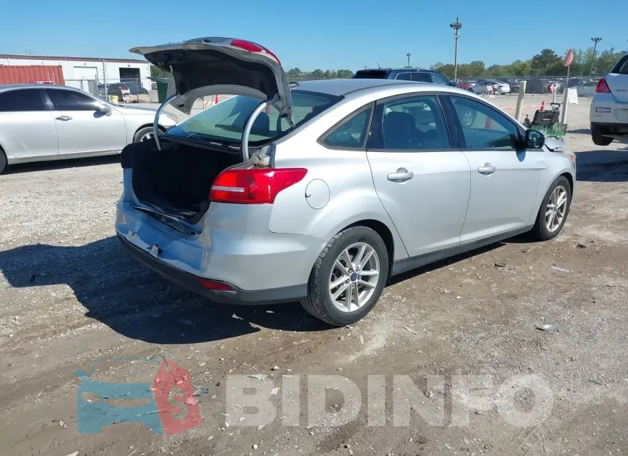 1FADP3F24FL279781 Photo# 4