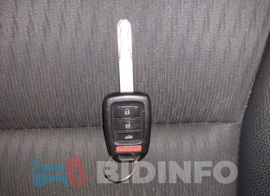 1HGCR2F52HA257752 Photo# 11