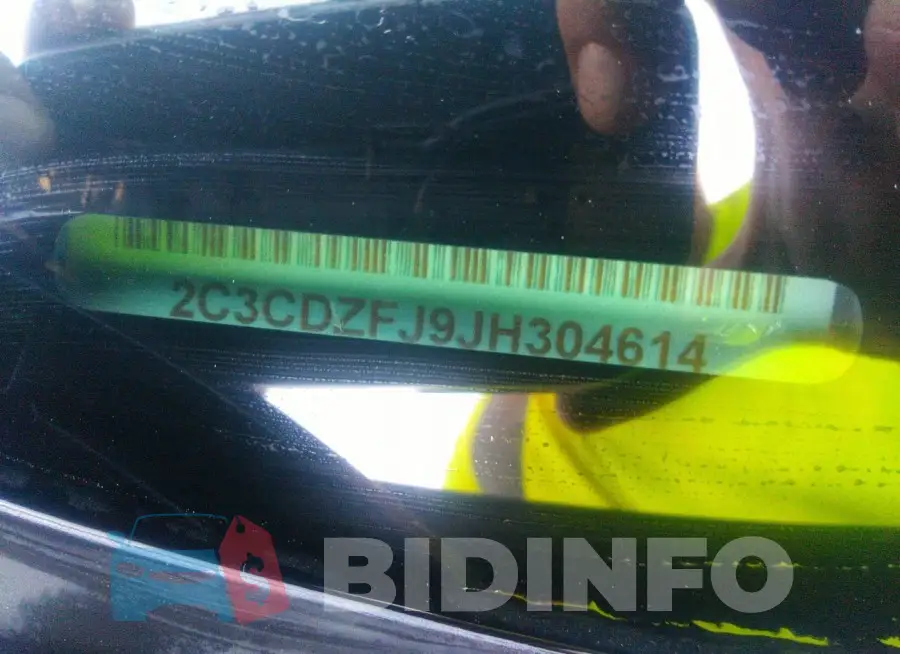 2C3CDZFJ9KH716632 Photo# 9