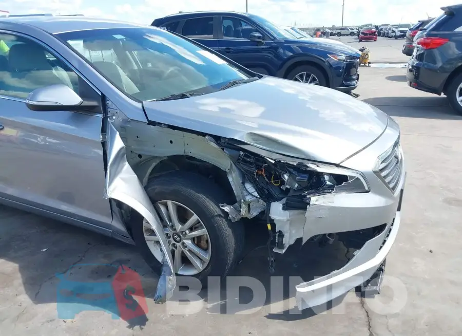 5NPE24AA3FH155488 Photo# 6