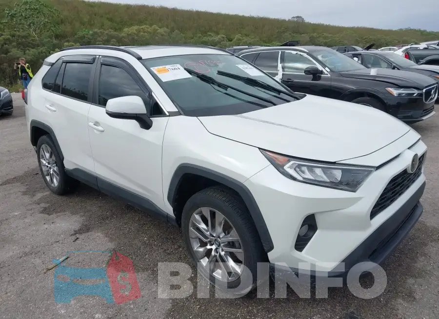 2T3A1RFV3MW152817 Photo# 1