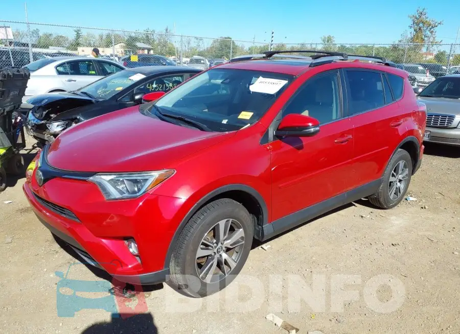 JTMRFREV7HJ115814 Photo# 2