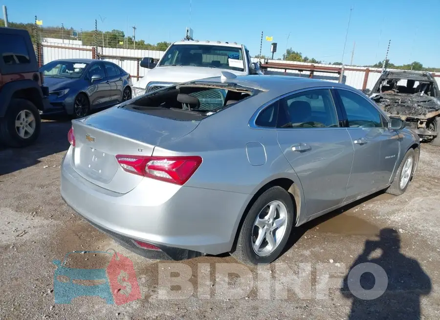 1G1ZD5ST2KF109309 Photo# 4