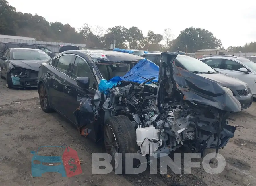 JM1GL1VMXM1602413 Photo# 1