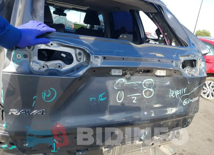JTMW1RFV9KD509837 Photo# 6