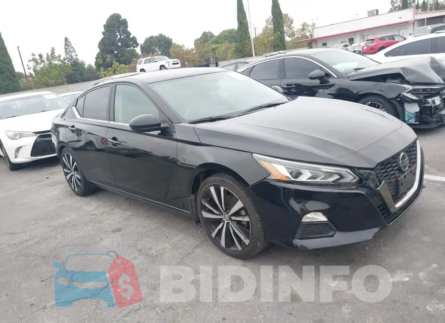 1N4BL4CV5MN403047 Photo# 1