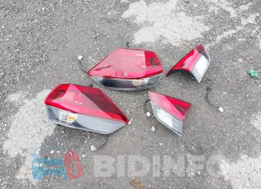 KNMAT2MV7JP573712 Photo# 12