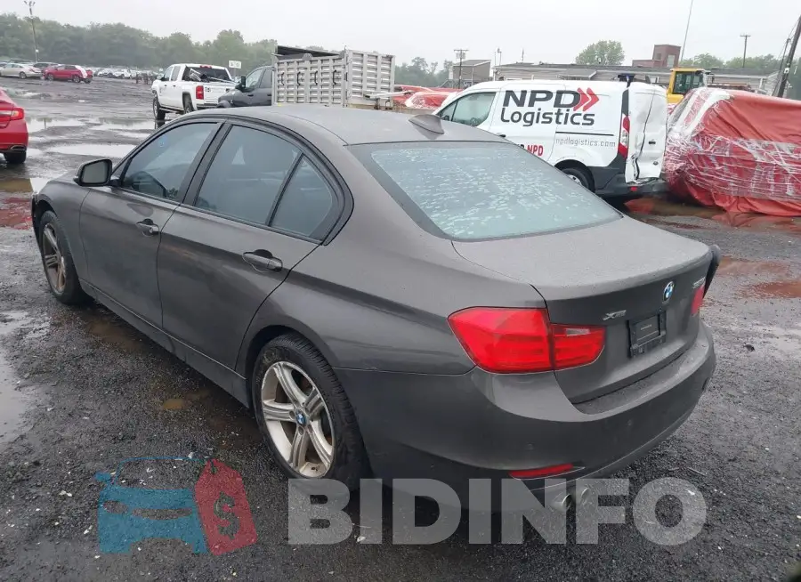 WBA3B5G58FNS16385 Photo# 3