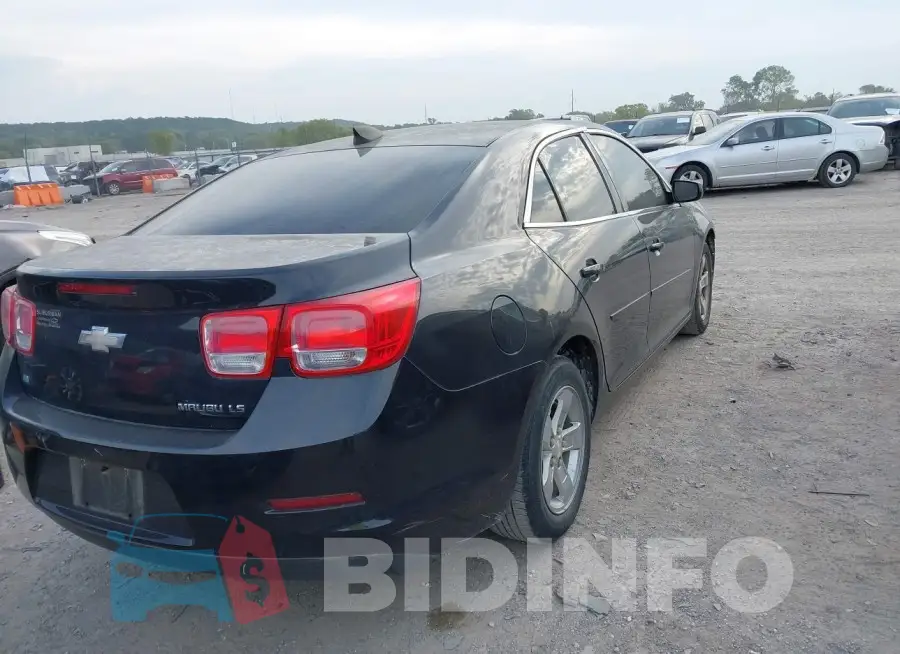 1G11B5SLXFF308732 Photo# 4