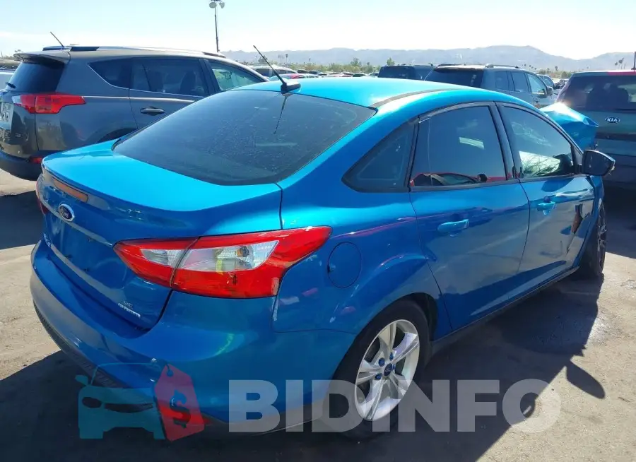 1FADP3F20EL111456 Photo# 4