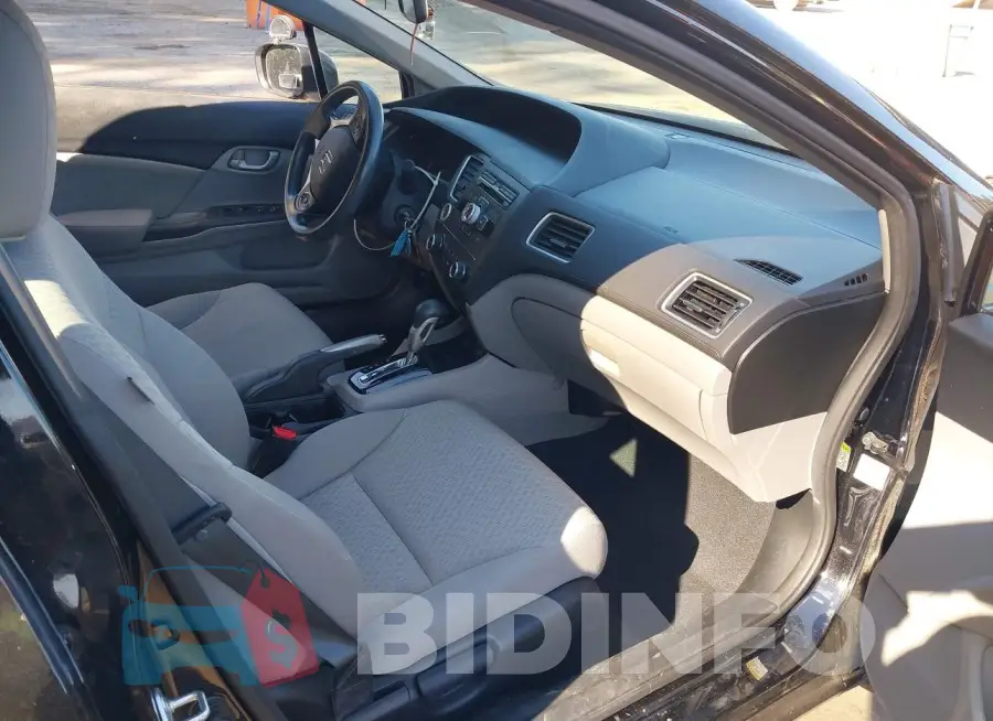 19XFB2F57FE268188 Photo# 5