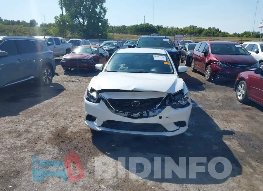 JM1GJ1V62E1161594 Photo# 12