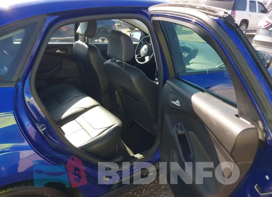 1FADP3F25FL267980 Photo# 8