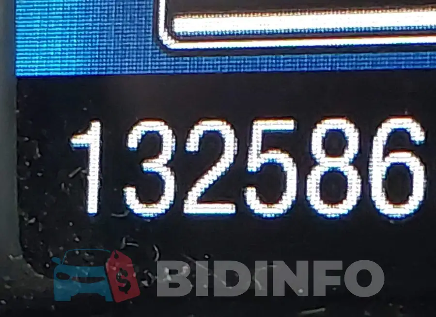 1FADP3FE3HL284080 Photo# 7