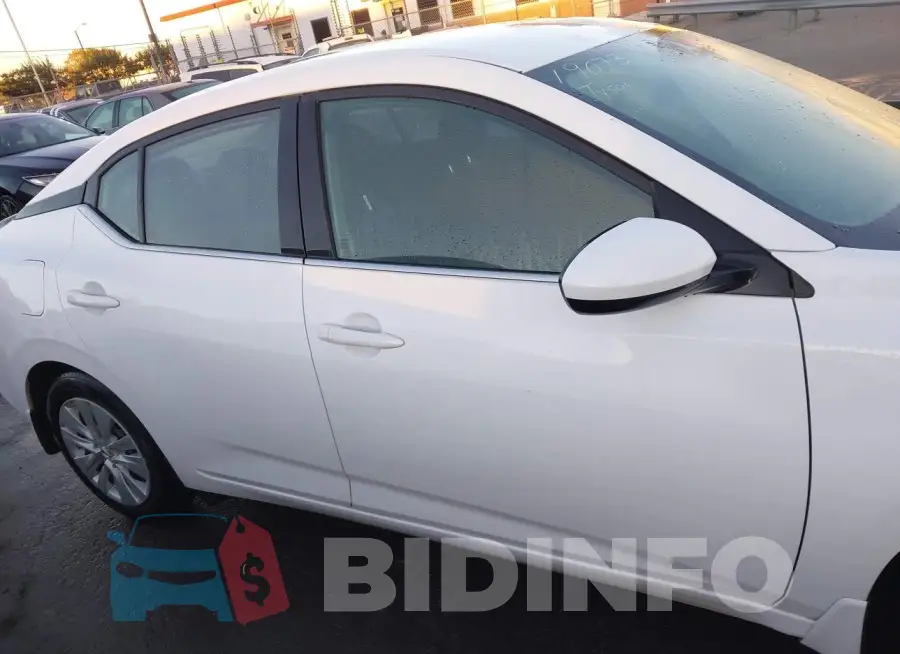 3N1AB8BV1LY290199 Photo# 13