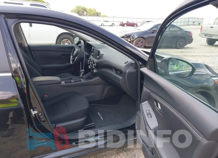 3N1AB8BV1RY228701 Photo# 5