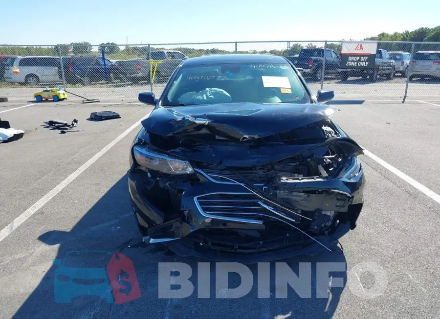 1G1ZD5ST2JF271021 Photo# 6