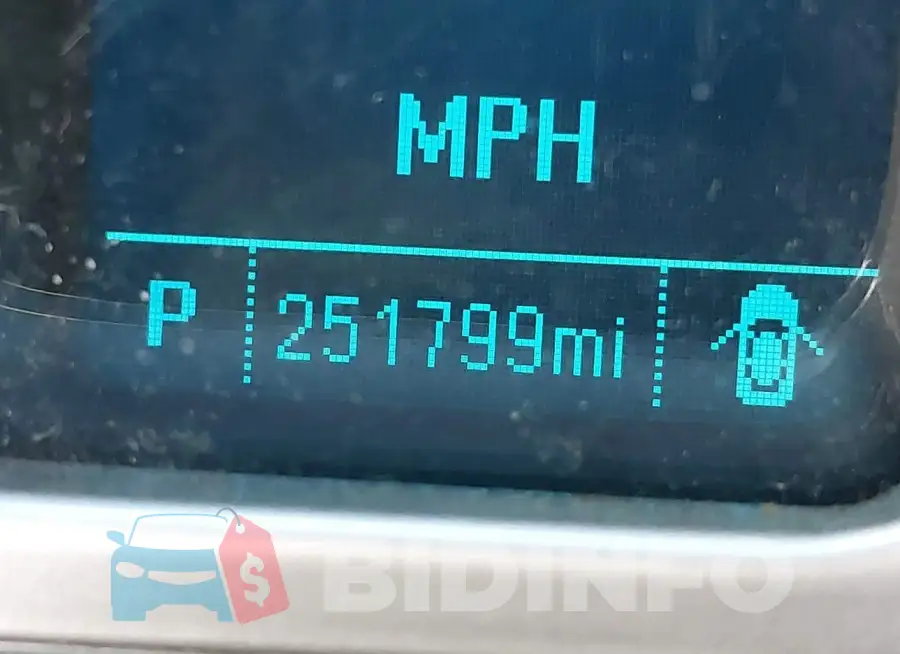 2G1FD3D32F9103514 Photo# 7