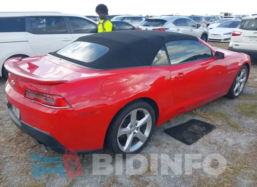 2G1FD3D3XF9276276 Photo# 4
