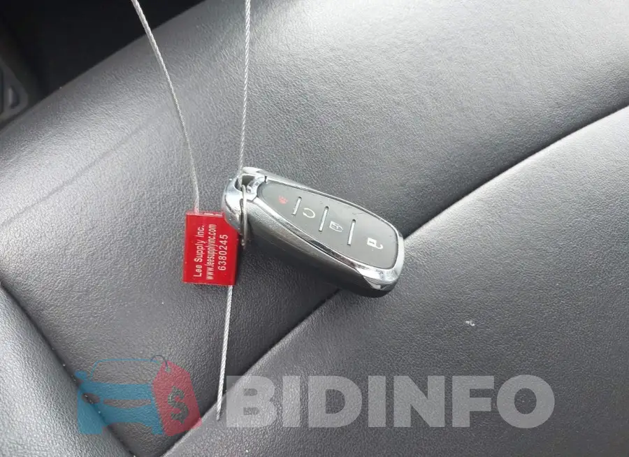 KL7CJRSB3KB814340 Photo# 11