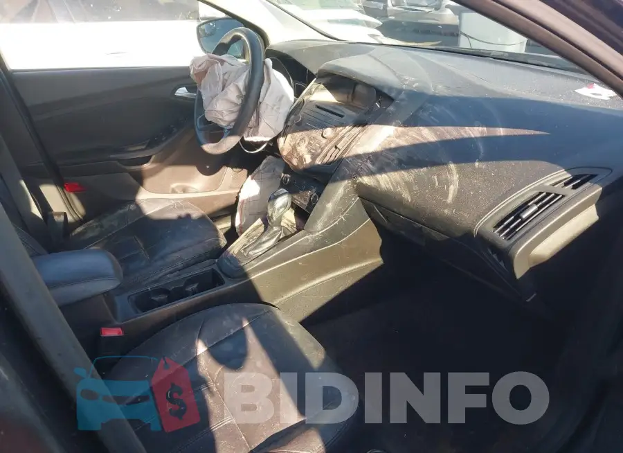 1FADP3F20GL279441 Photo# 5